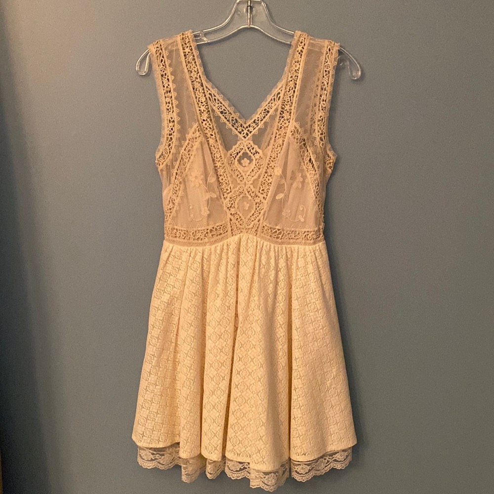 Beautiful ivory dress by free people!